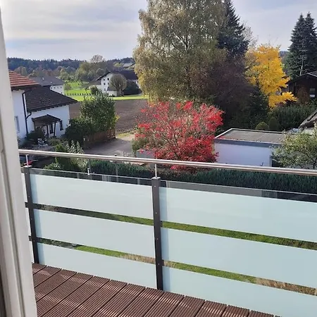 Grosse Sued-oestlich Von Muenchen Mit Fitnessraum Pfaffing